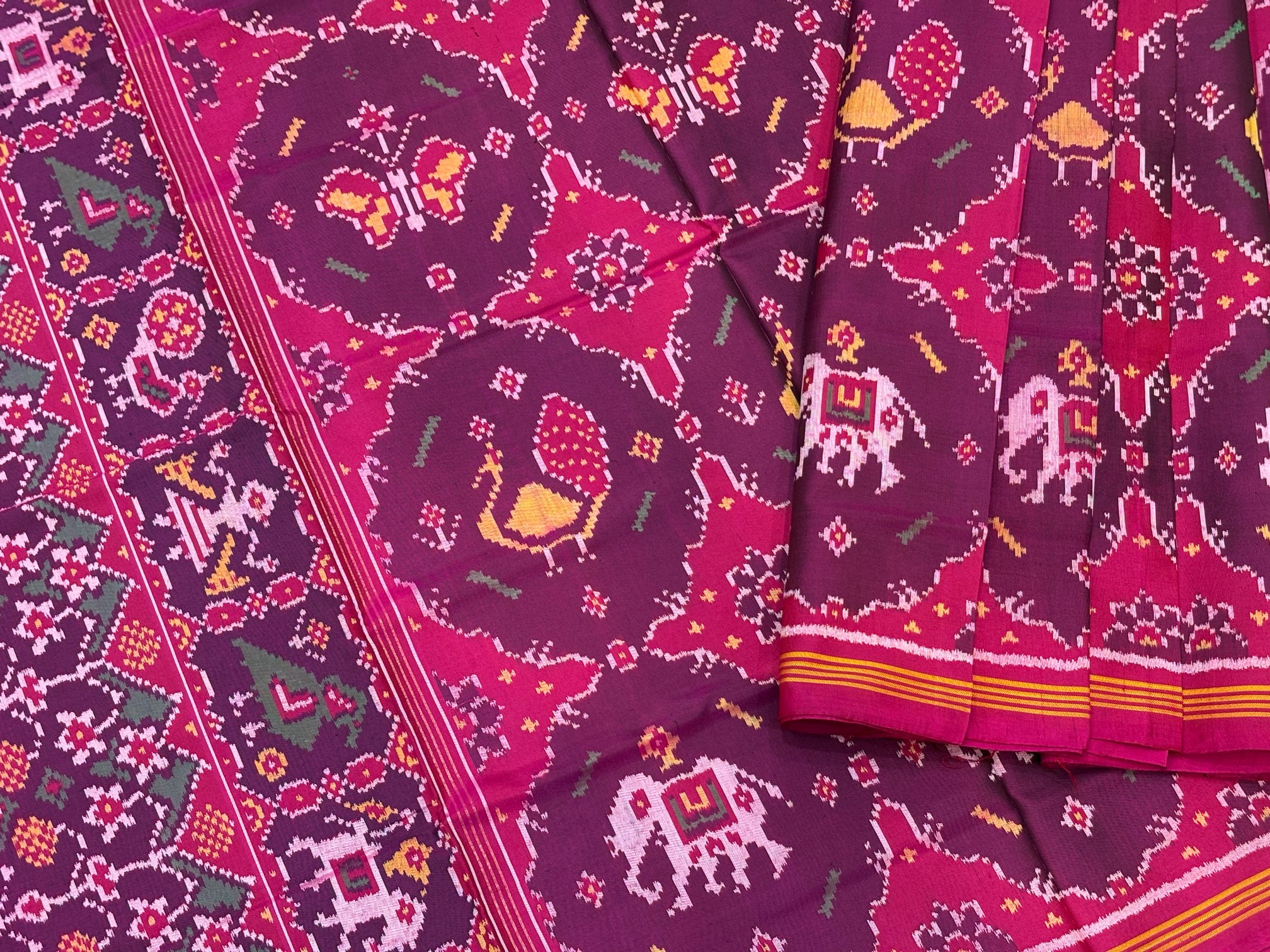 Pink & Purple 4 Motifs Chabdi Designer Patola Saree - Image 3