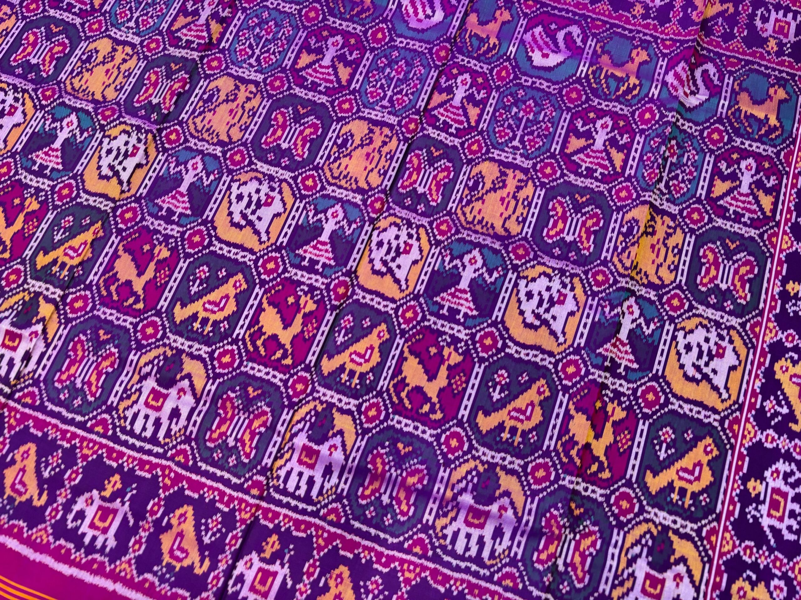 Purple Narikunj Design Patola Saree - Image 3