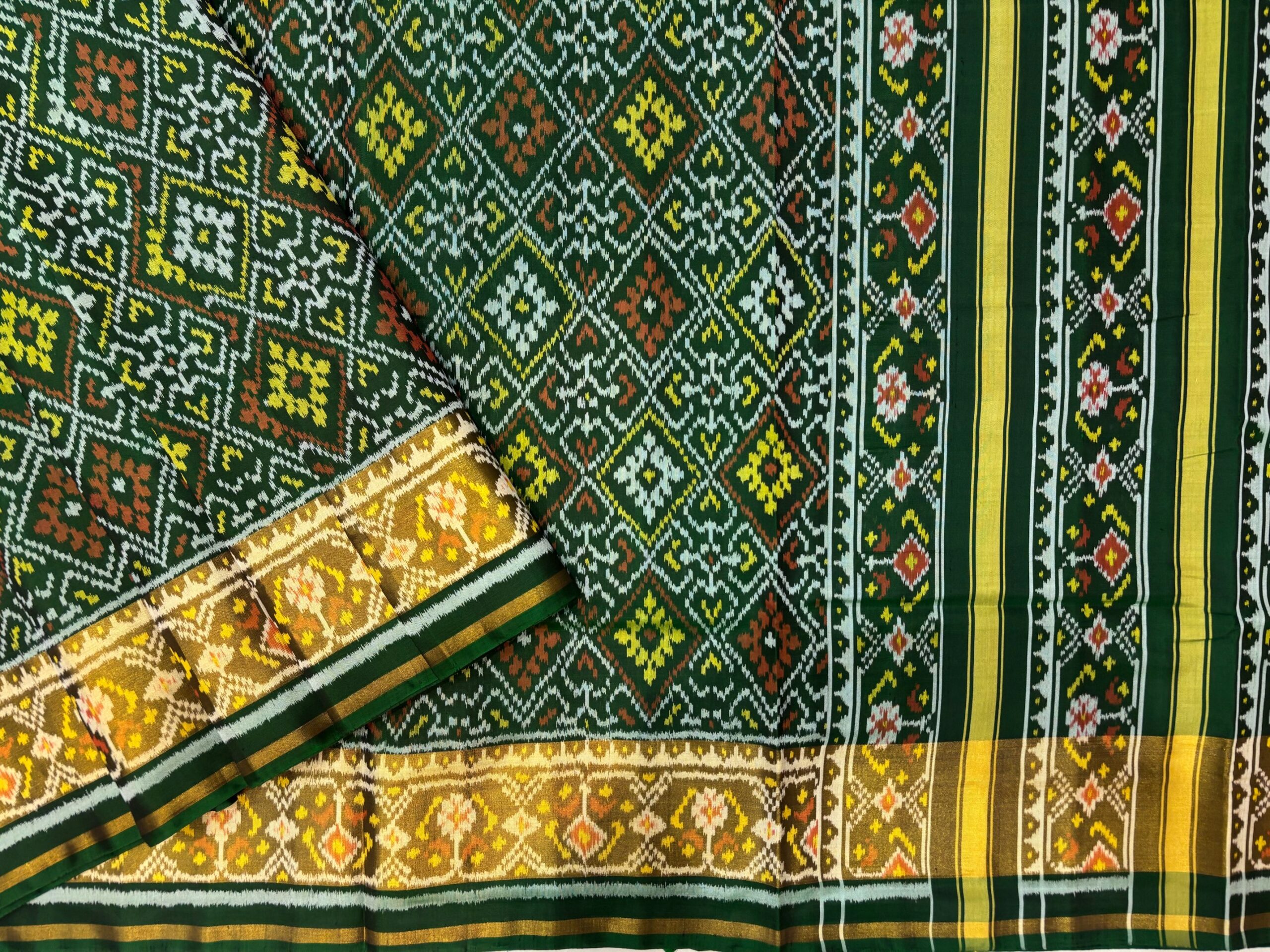 Green Pan Chanda Design Patola Saree - Image 2
